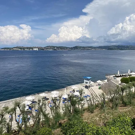 Adriatic In Skiper *